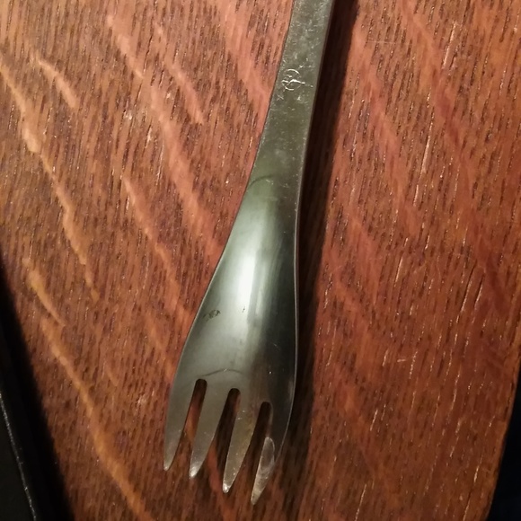 ✈️ Eastern Airlines EAL Vintage Modern 1980's Fork - Picture 1 of 6